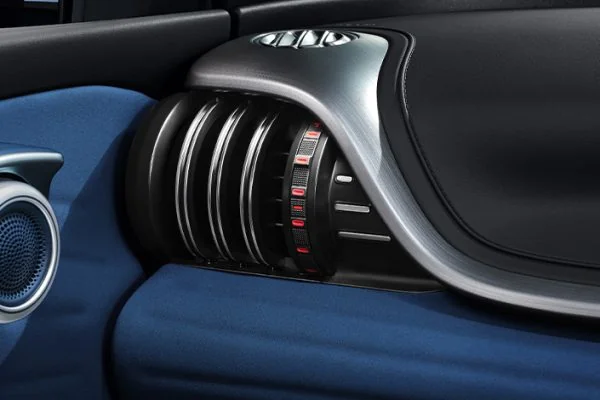 BYD ATTO 3 - Slide 4